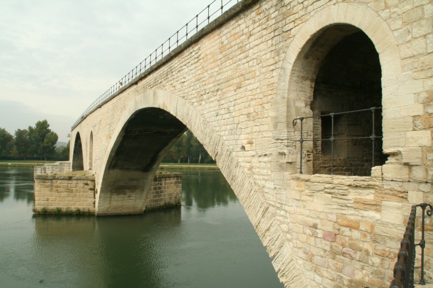 Le pont dAvignon / Avignon / Provence-Alpes-Cote D'Azur / FRA